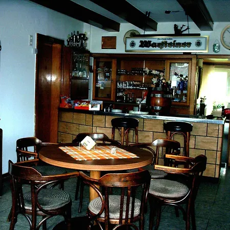 ゲストハウス Haus Hubertus ヴィンターベルク